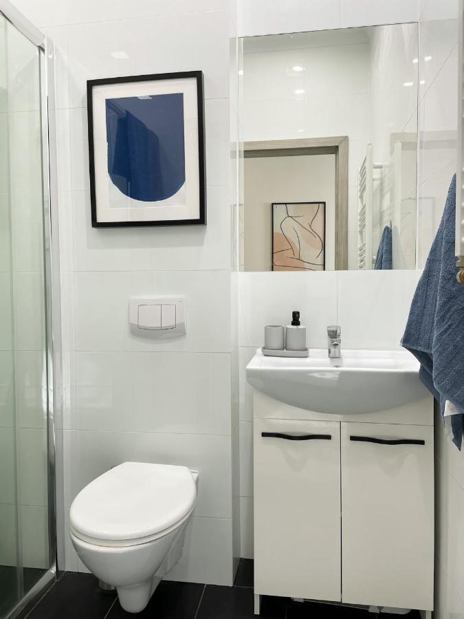 Apartamenty Wyspa Solna By Vacation Rental - Basen, Sauna, Jacuzzi, Silownia W Cenie Kolobrzeg Bagian luar foto